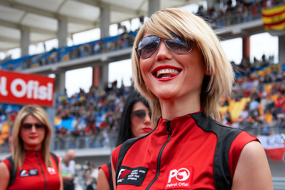 A Turkish Petrol Ofisi grid girl expresses her excitement
