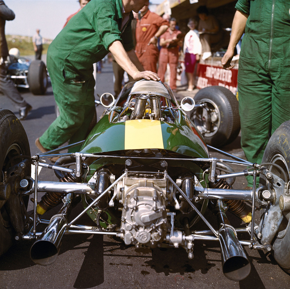 Lotus 33