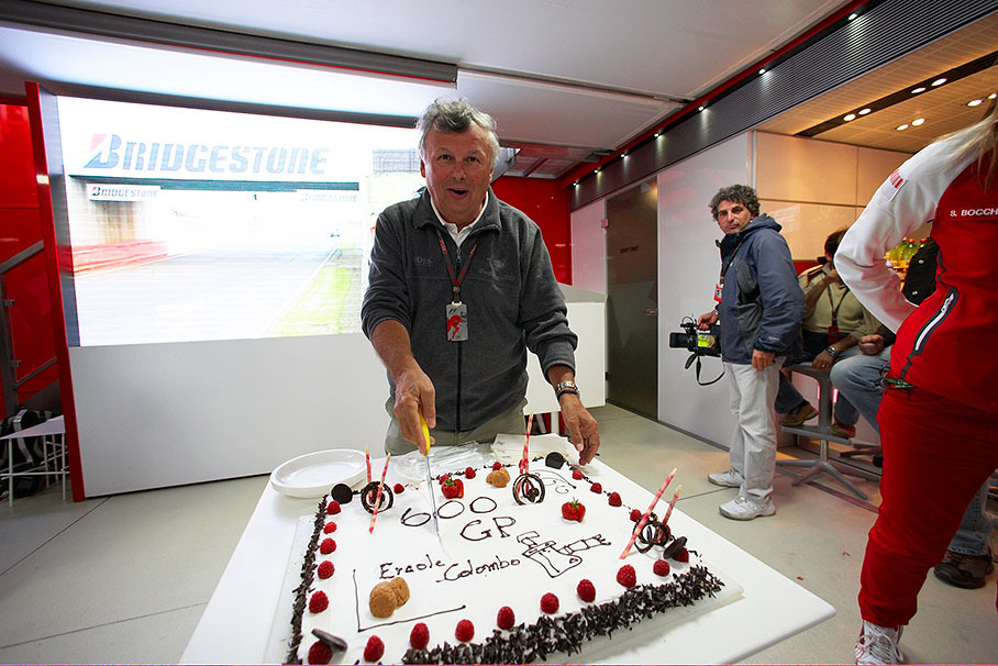 Ercole Colombo celebrates his 600th Grand Prix as a photographer