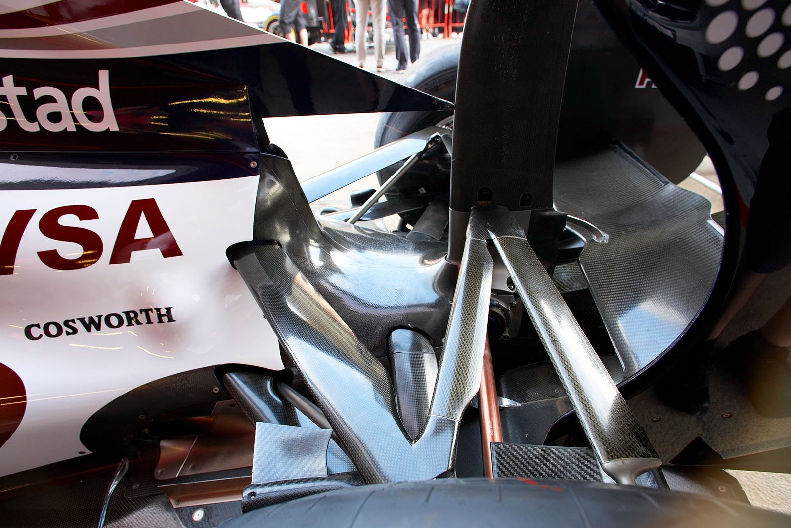 Technical view on the rear part and suspension of Williams Cosworth.