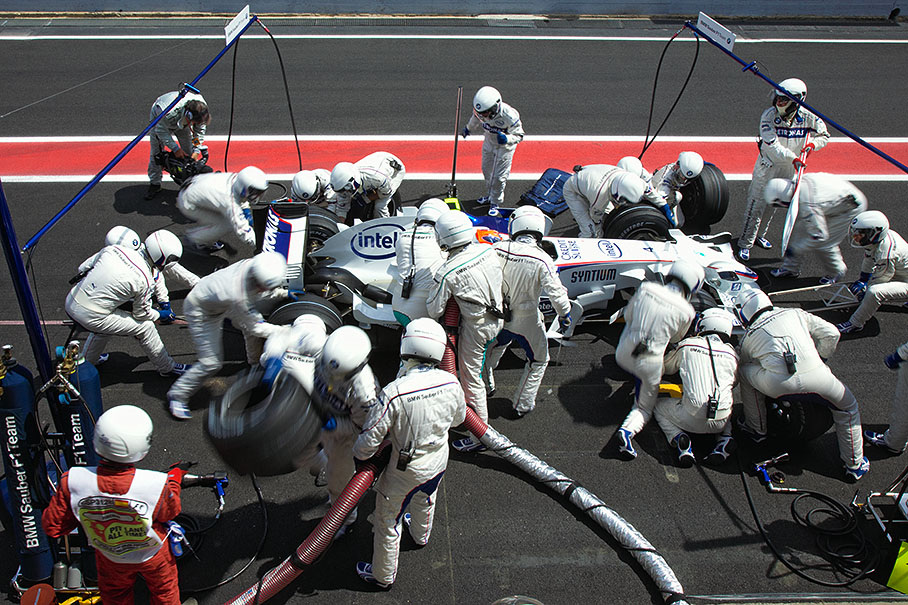 Robert Kubica is being serviced