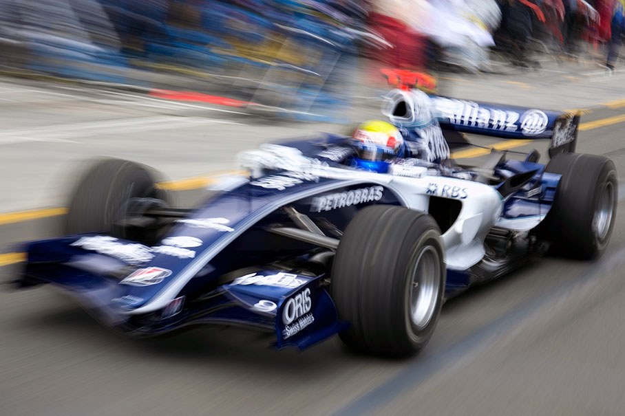 Mark Webber zoomy