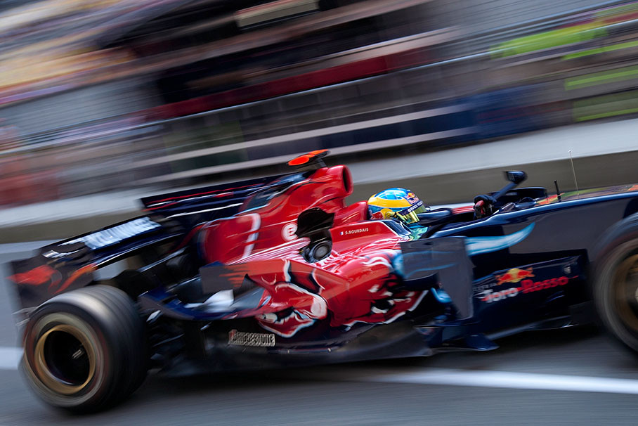 Sebastien Bourdais, Scuderia Toro Rosso, goes practising
