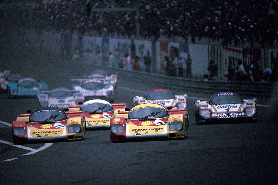 Le Mans 24h 1988, Porsche leading, folowed by the Jaguars, Porsche 962C (# 17 H.-J. Stuck, Klaus Ludwig, Derek Bell)