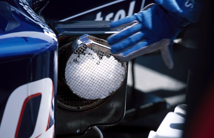 Cooling the engine with ice