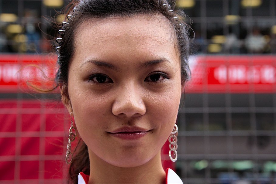 Portrait of a Chinese grid girl