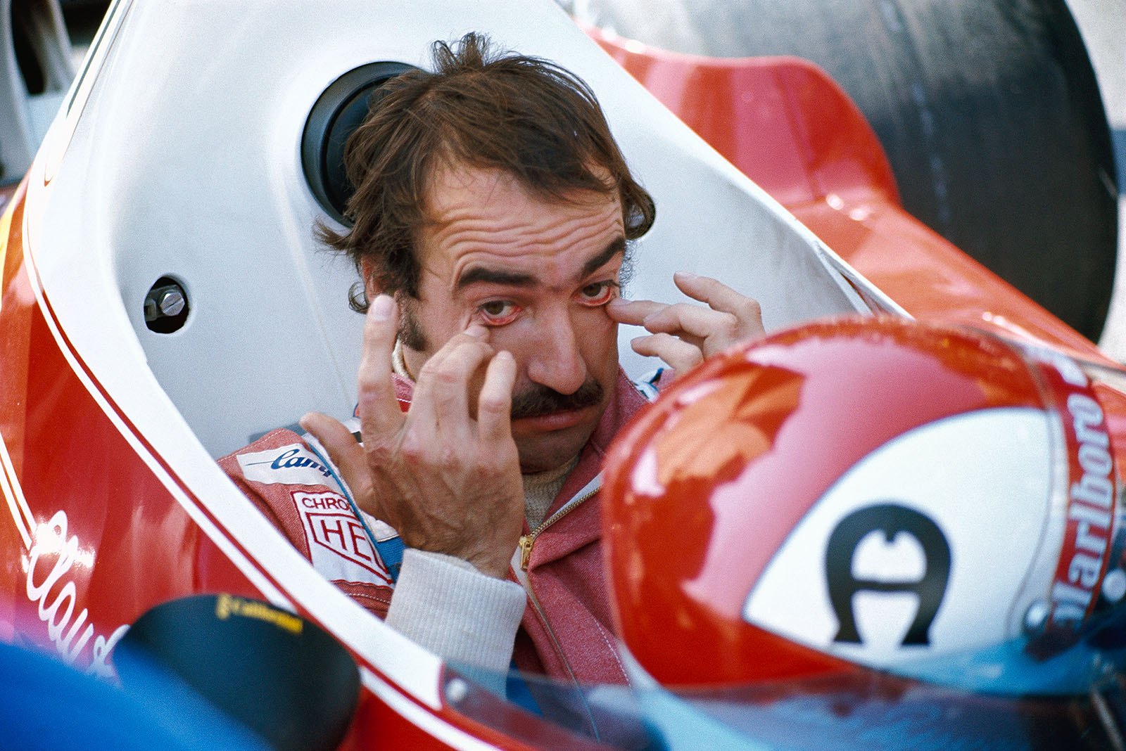 Clay Regazzoni sits in the Ferrari 312T, Monaco Grand Prix, 1975