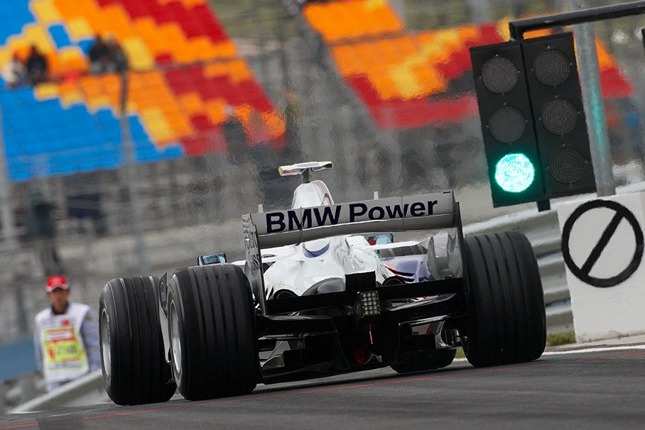 Green lights for Robert Kubica