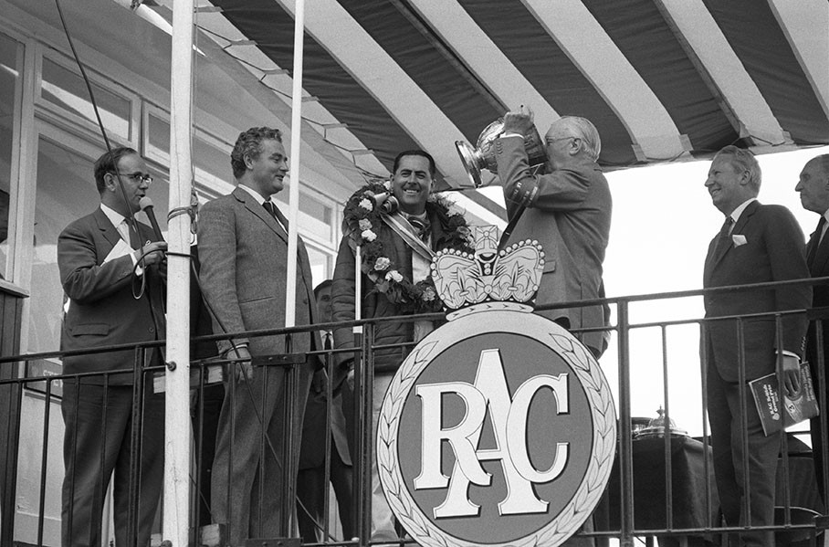 Jack Brabham as winner on the podium after the British GP, Brands Hatch 1966