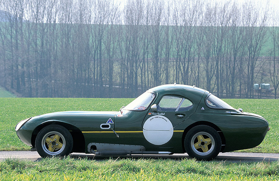 Marcos GT Luton Gullwing 1964