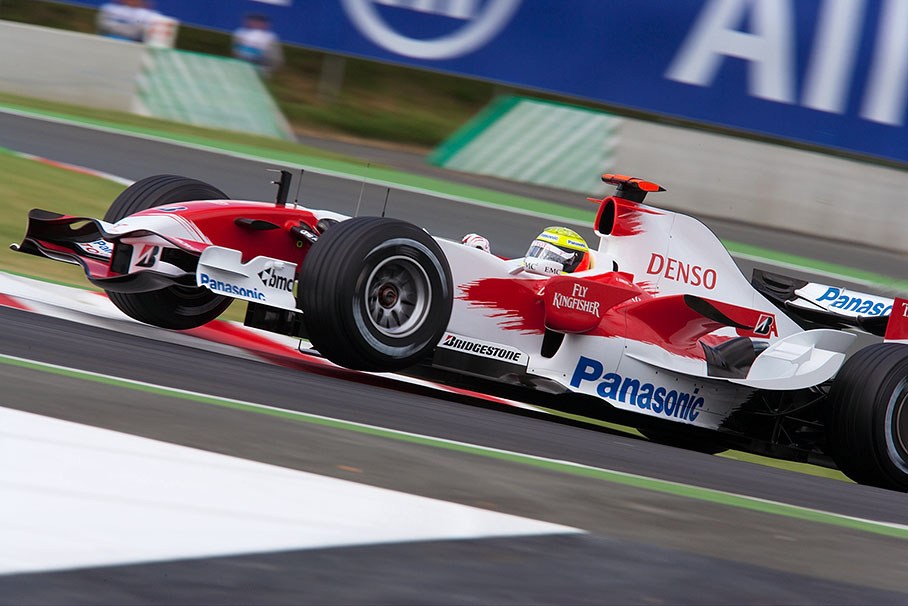 Toyota's Ralf Schumacher flies over 'Nouvelle Chicane'