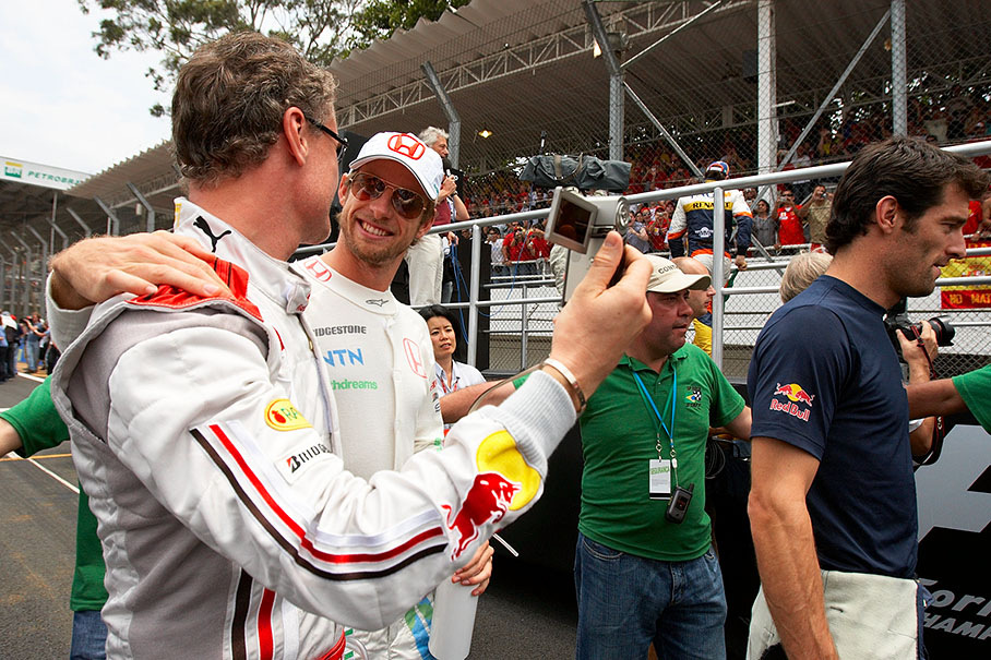 Outgoing Coulthard documents his own farewell