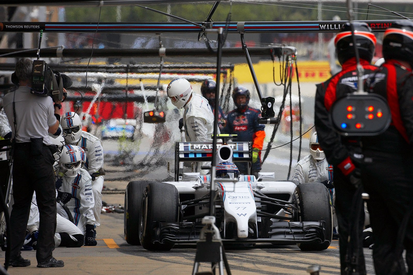 Just after his pit stop: Valtteri Bottas, Williams, Spanish Grand Prix, Barcelona, 2014