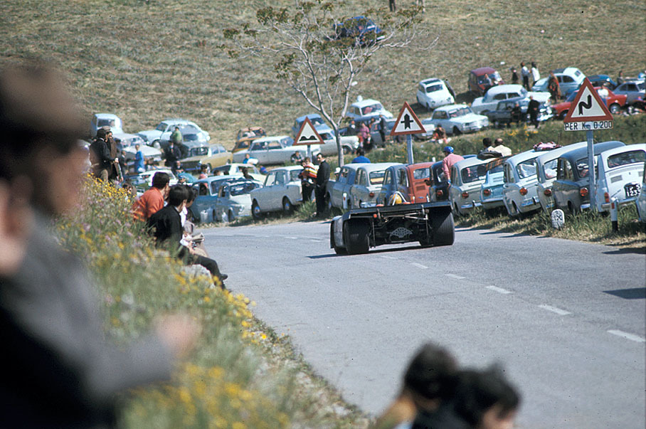 Pedro Rodriguez (MEX) on Porsche 908/03 #009