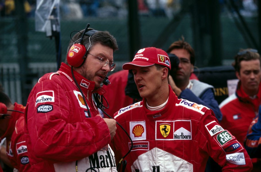 Michael Schumacher and Ross Brawn on the grid