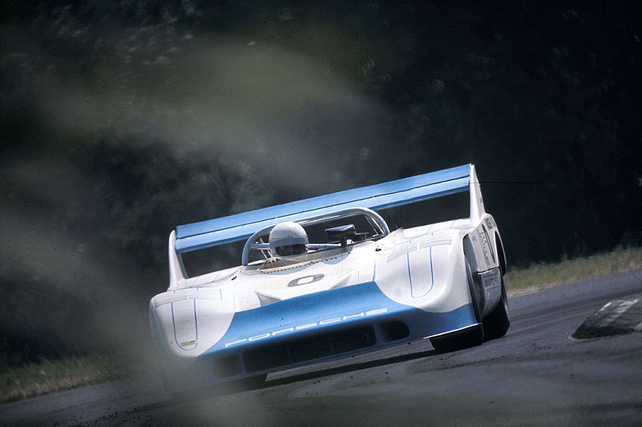 Milt Minter (USA) on Porsche 917/10