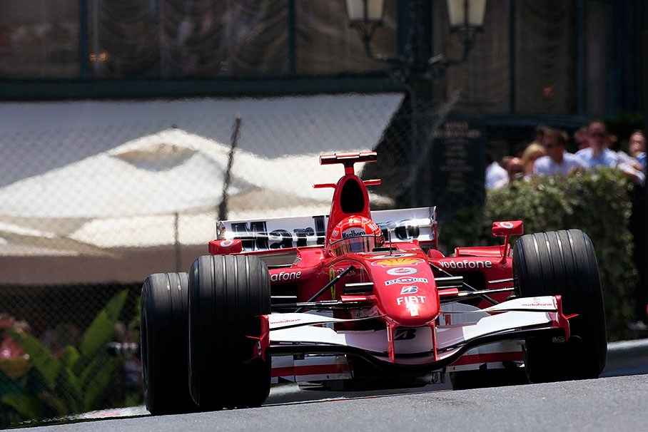 Michael Schumacher in front of the HÙtel de Paris