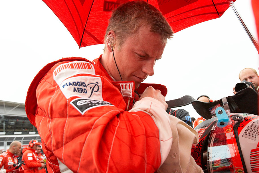 Kimi Raikkonen prepares for a sharp contest besides his grid position