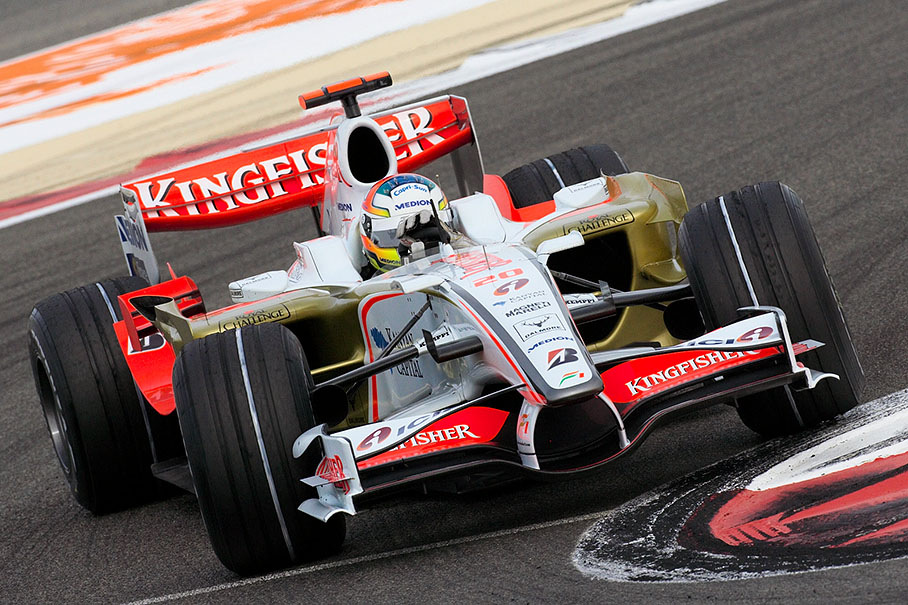 Adrian Sutil, Force India, overwhelmed by centrifugal force