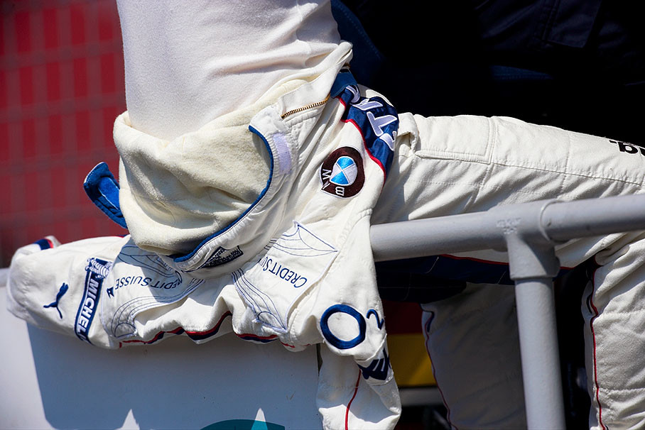 Unusually warm weather in Silverstone (Nick Heidfeld)
