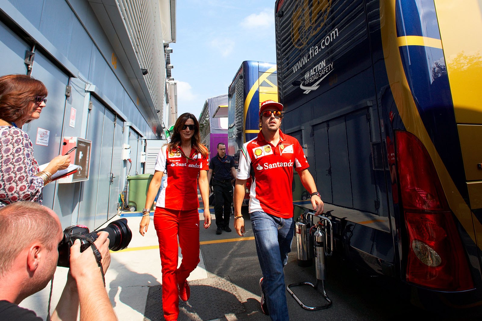 Fernando Alonso walks towards drivers parade on Sunday mornig, Italian Grand Prix, Monza, 2014