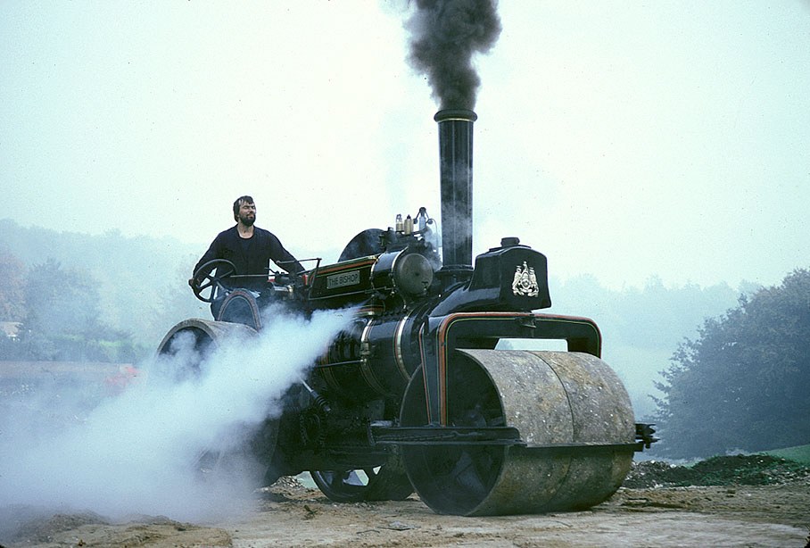 Dampfwalze / steam roller