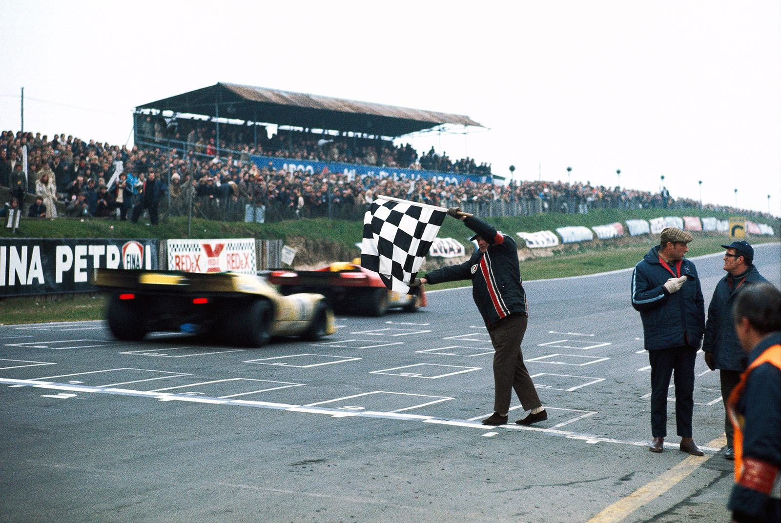 Chequered flag for two Porsche cars after the 1971 BOAC 1000kms