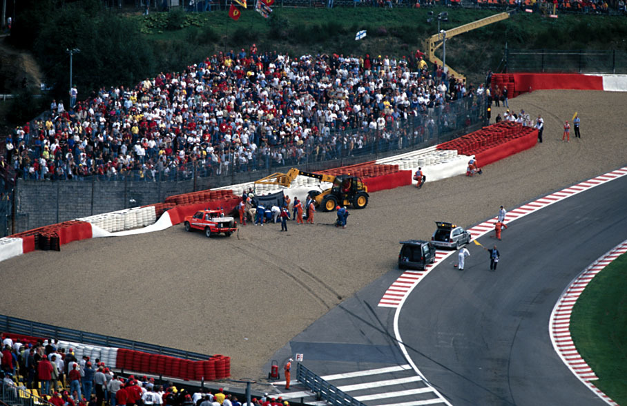F3000 accident in Eau Rouge