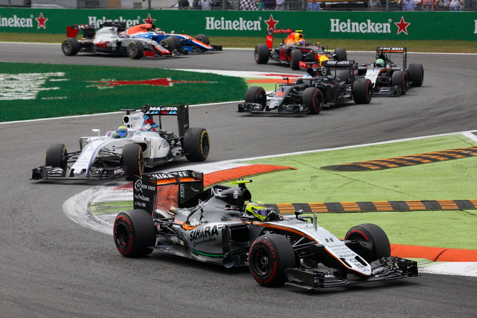 Sergio Perez, Force India-Mercedes, leads Massa, Williams, Alonso in the McLaren-Honda and Hulkenberg, Monza, Italian Grand Prix, 2016