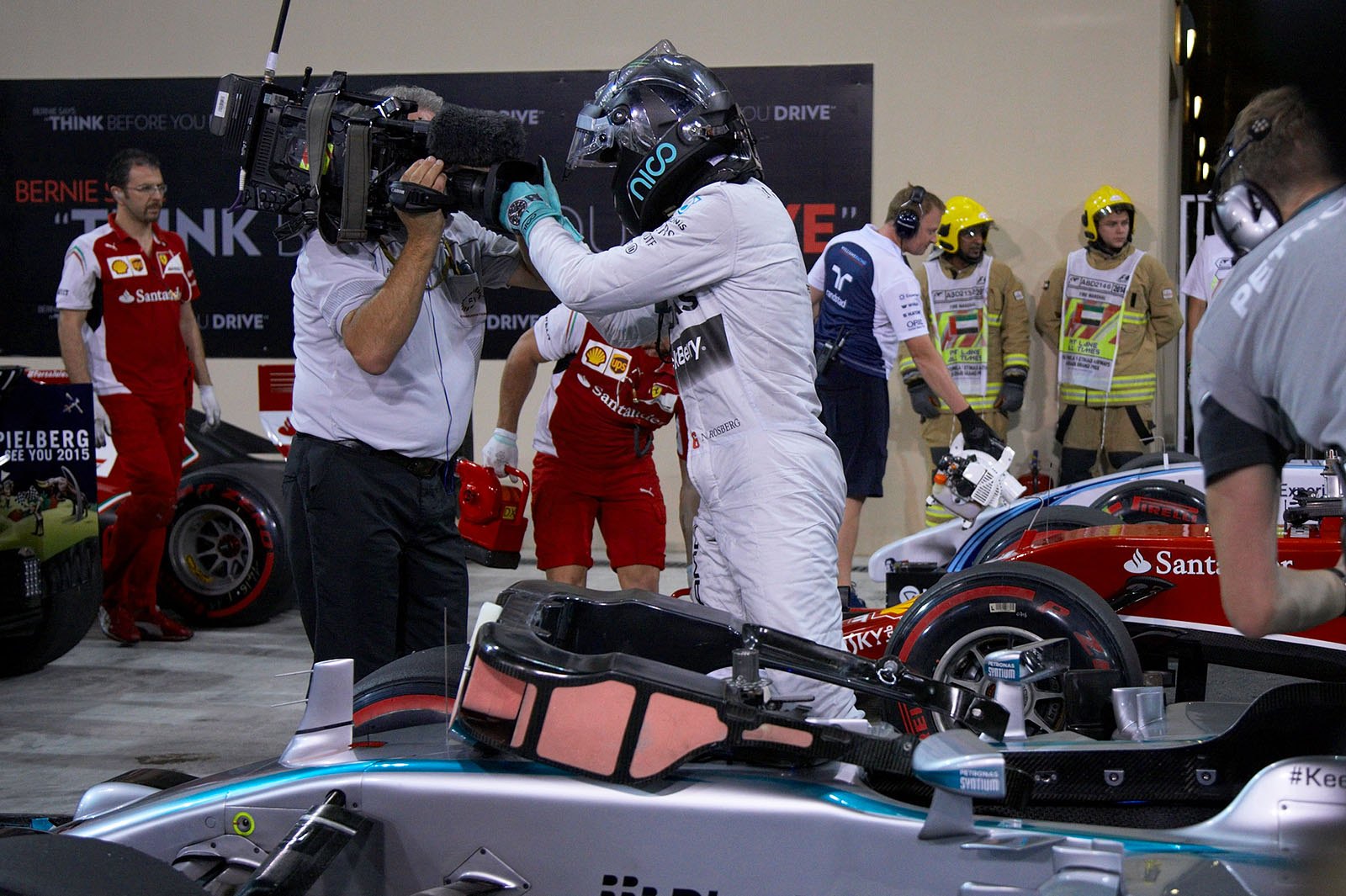Pole position for Nico Rosberg, Mercedes, his 11th this season, Abu Dhabi Grand Prix, 2014