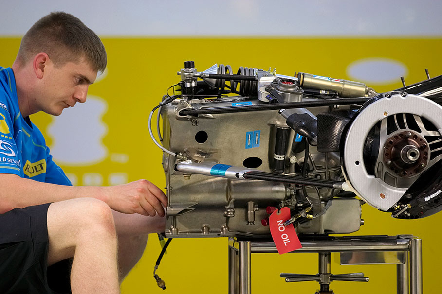 Solving a gearbox puzzle