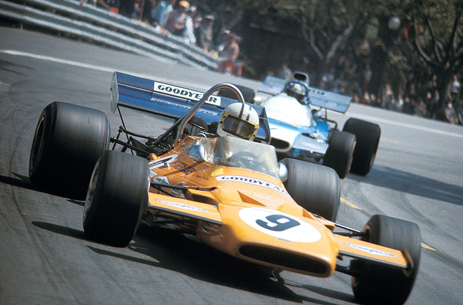 Denny Hulme, McLaren-Cosworth M19A