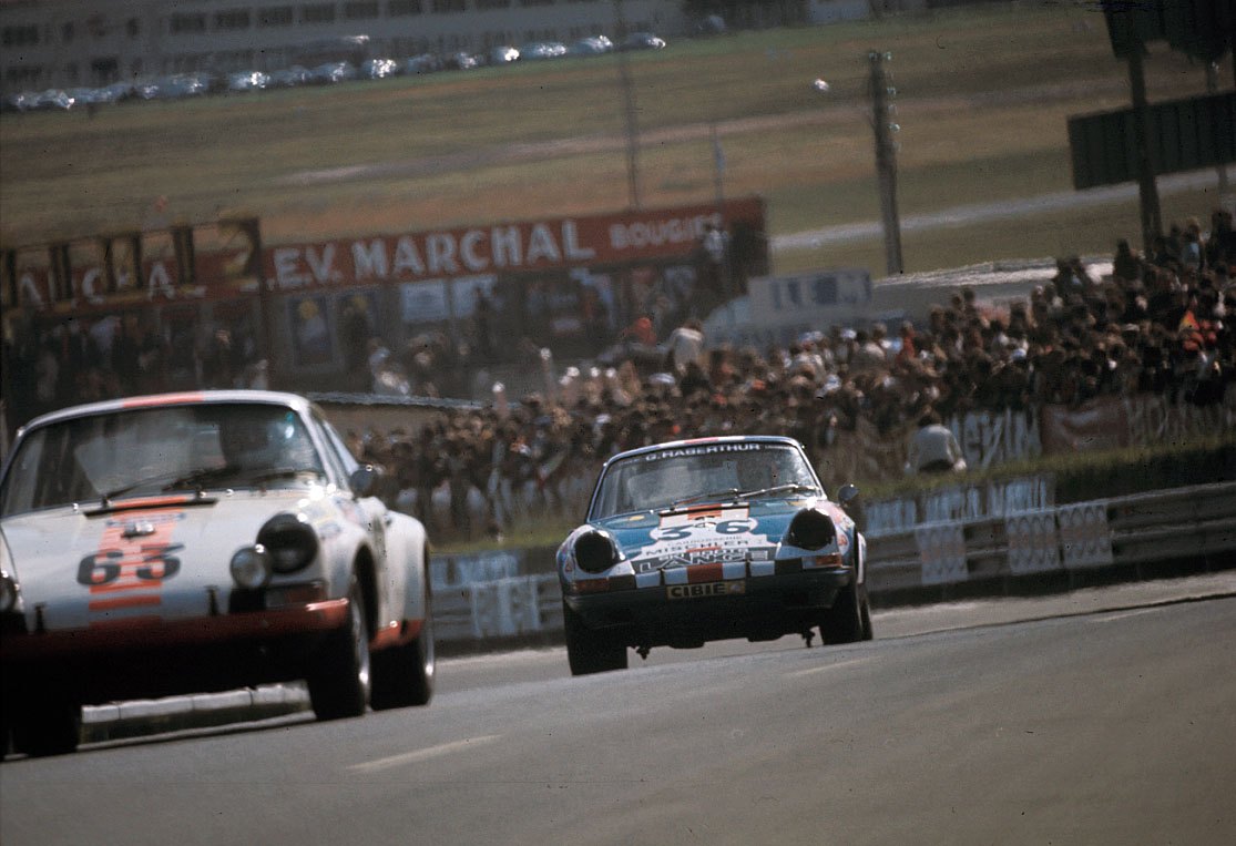 The later 13th placed Porsche 911 S of Bernard Cheneviere (CH) and Björn Waldegaard (S) entered by Ecurie Jean Sage behind Raymond Touroul's (F) and André Anselme's (F) Porsche 911 S which wins in the GT+2.0 group (sixth overall)