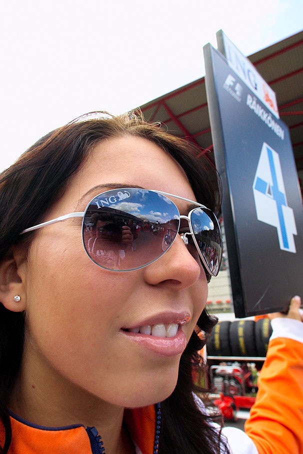 Raikkonen's grid girl