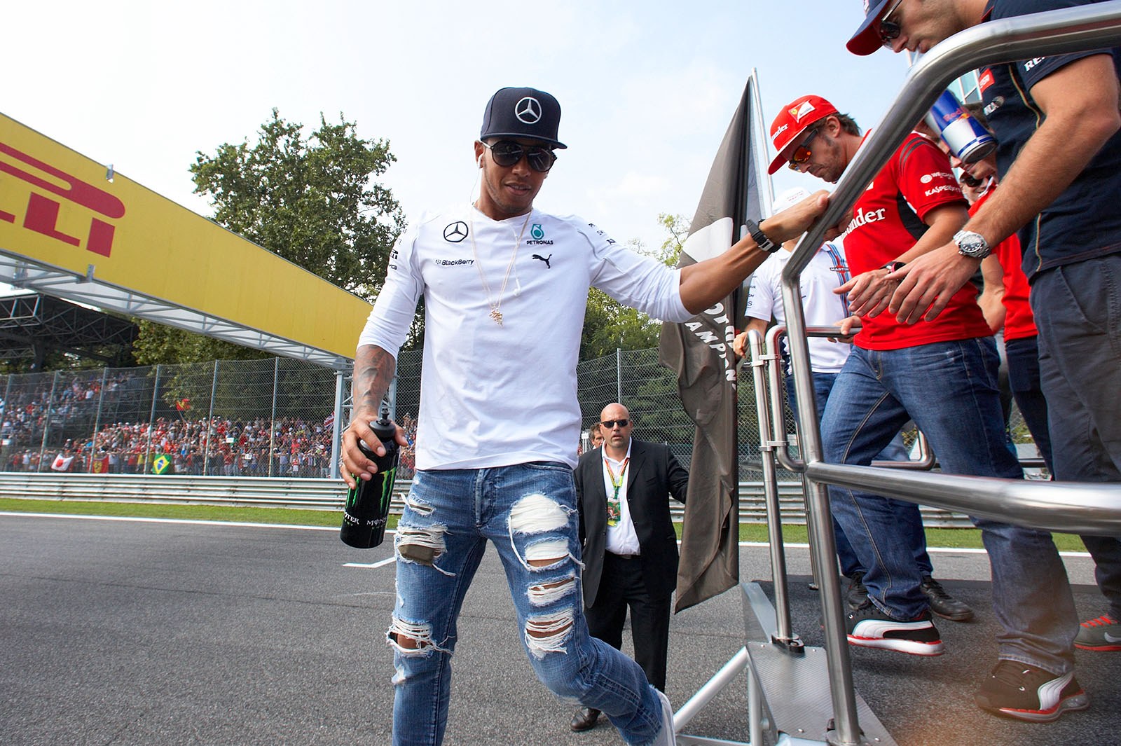 Pole setter Lewis Hamilton is also the 1st of the truck after the parade lap, Italian Grand Prix, Monza, 2014