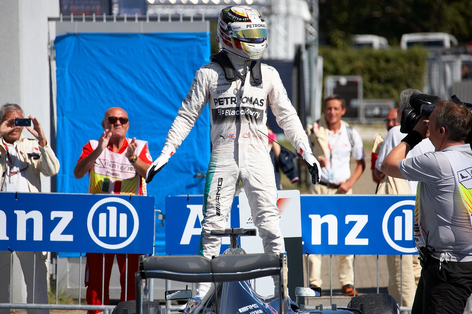 Winner Lewis Hamilton, lead the race from pole, Italian Grand Prix, Monza, 2015