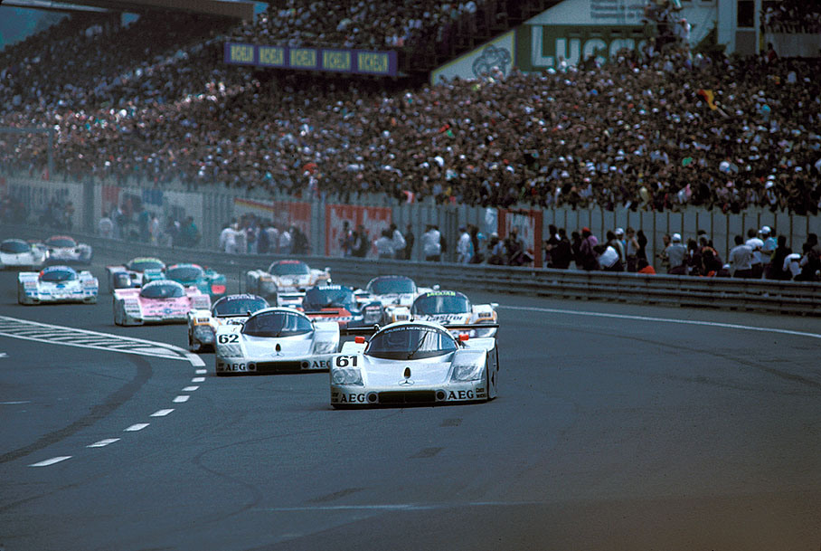 The Sauber C9 #61 of Mauro Baldi, Kenny Acheson and Gianfranco Brancatelli starts from pole position in front of later fifth placed team mate car #62 driven by Jean-Louis Schlesser, Jean-Pierre Jabouille and Alain Cudini