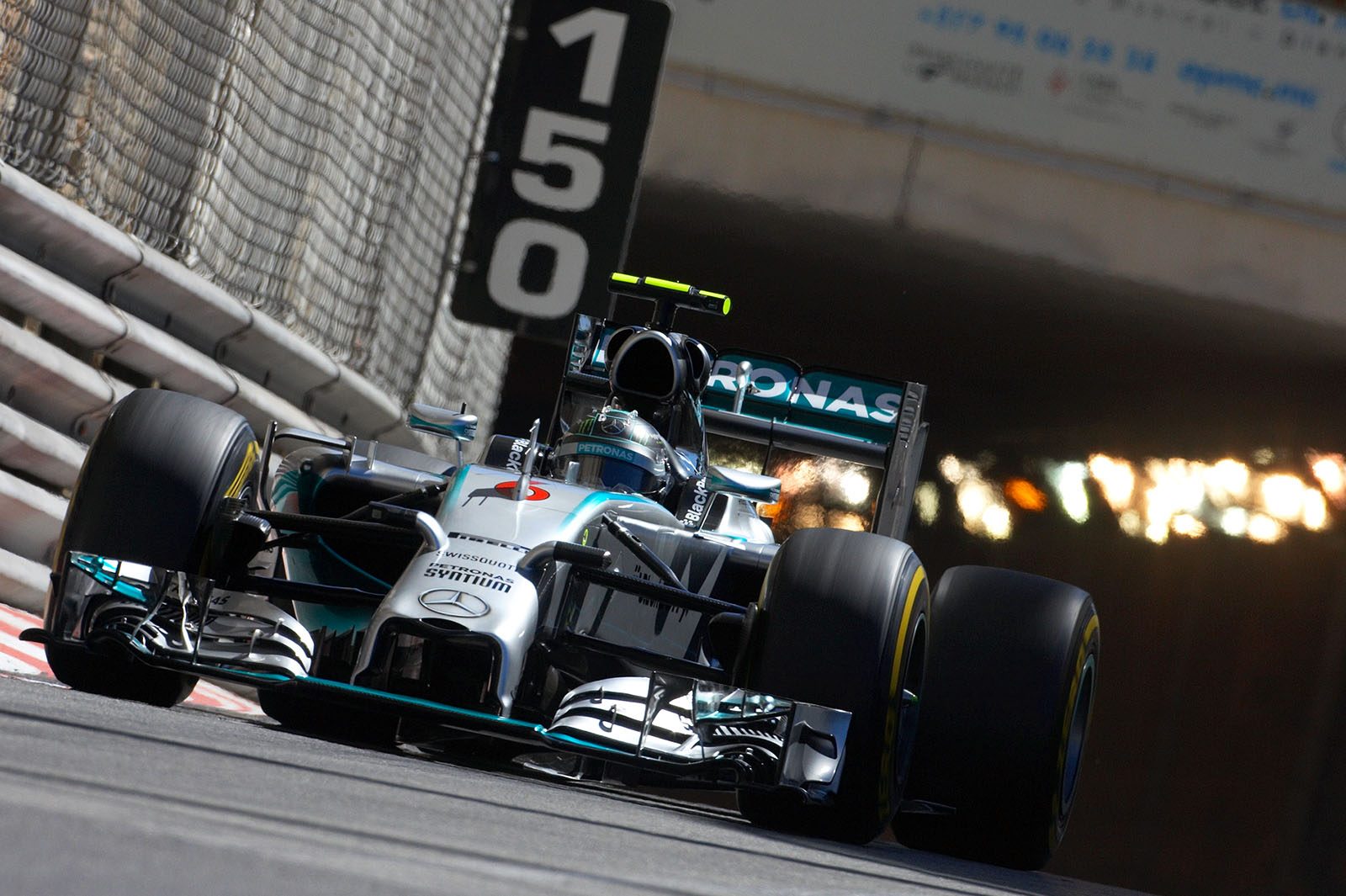 Nico Rosberg, Mercedes, at tunel exit, braking for the Nouvelle Chicane