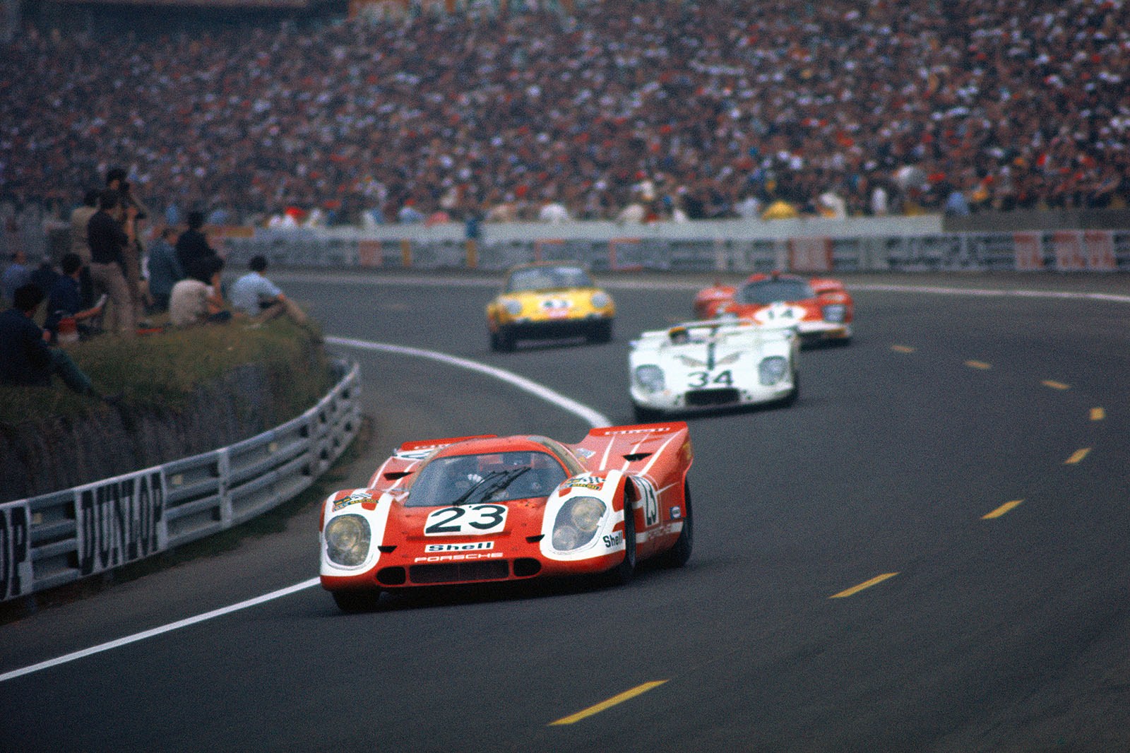 The winning Porsche 917K no. 23 of Richard Attwood (GB) and Hans Herrmann (D), Le Mans 24h, 1970