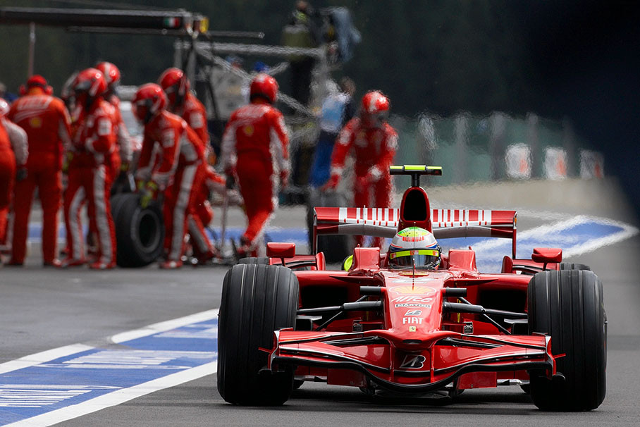 Felipe Massa ends his pit stop
