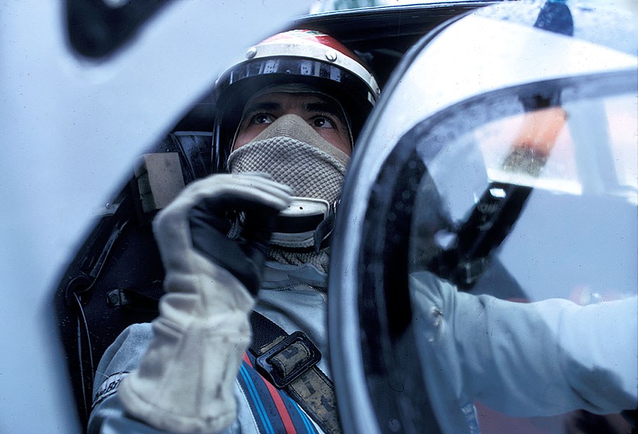 Vic Elford (GB) in the cockpit of a Porsche 917K 020