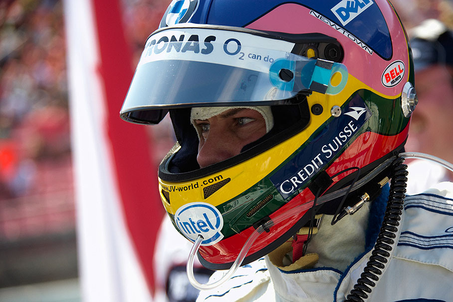 Jacques Villeneuve getting ready for action