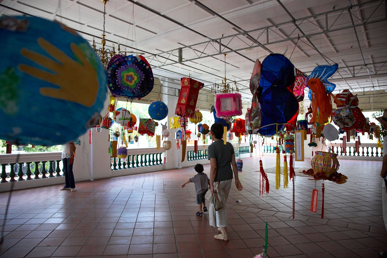 Paper lanterns at the Raffles Hotel