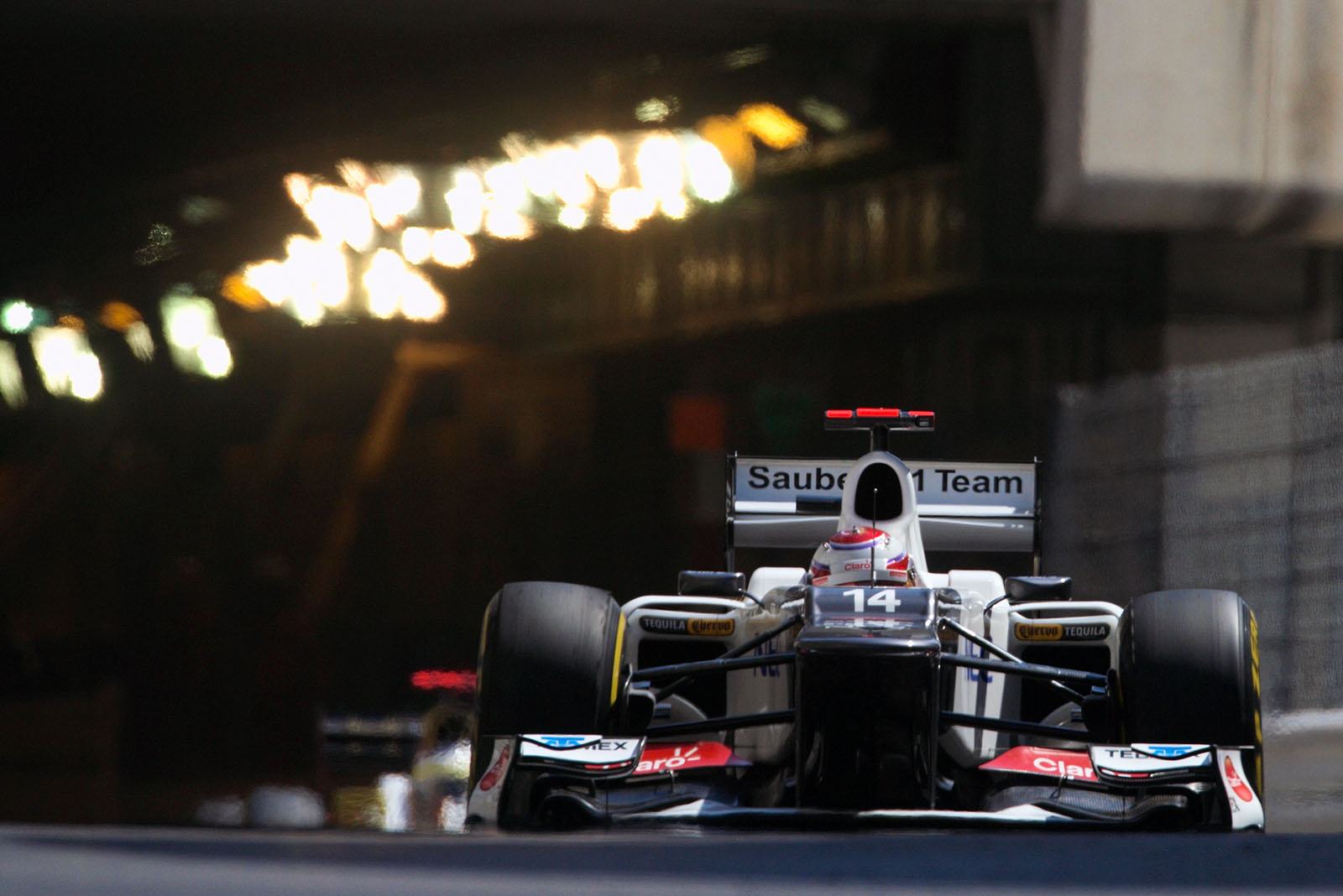 Kamui Kobayashi, Sauber F1 Team, at the tunnel exit