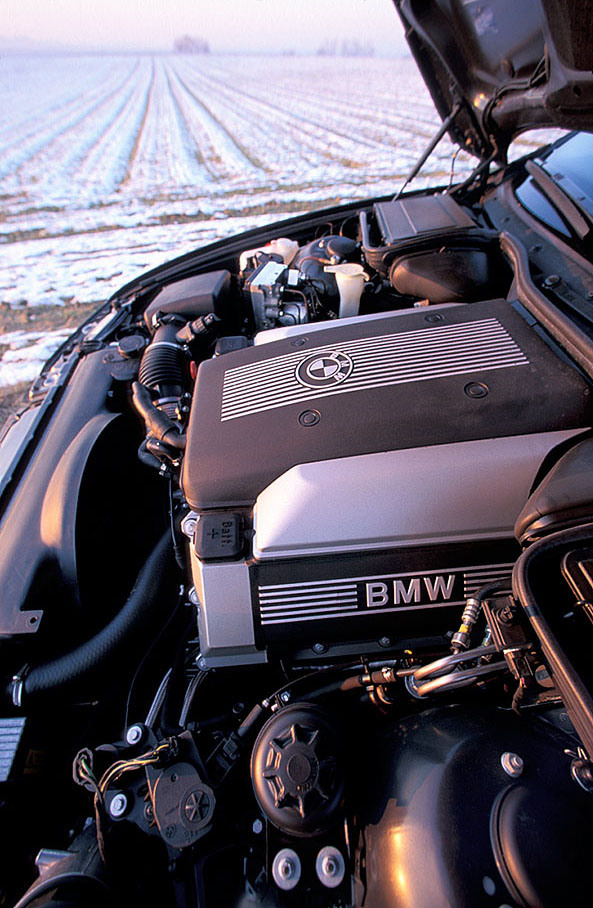 BMW 540i (E39), 1996
