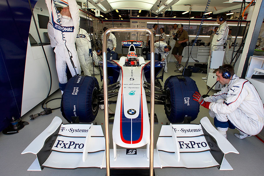 Robert Kubica still in BMW Sauber F1 pits before the race