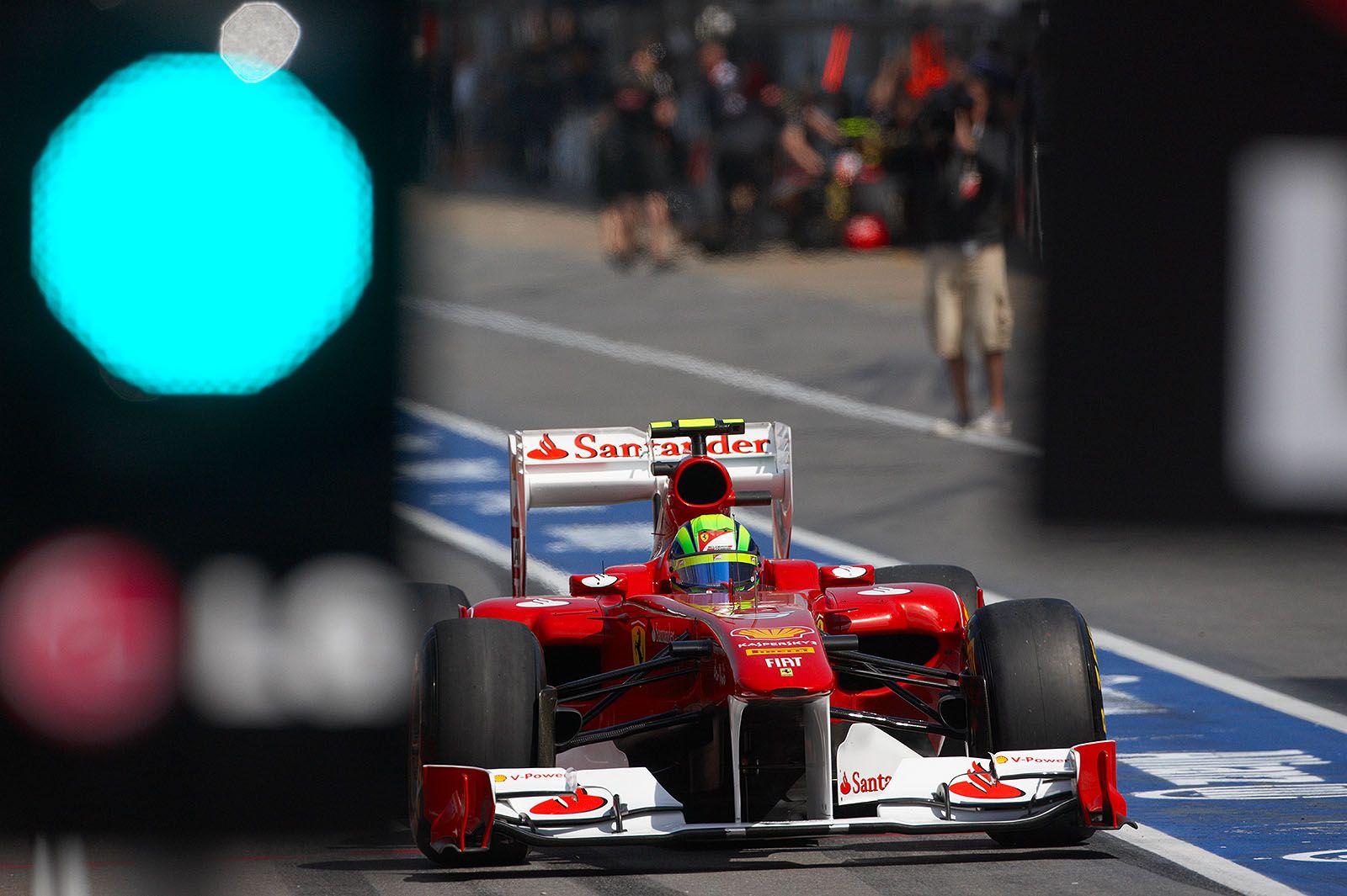 Green lights for Felipe Massa, Ferrari