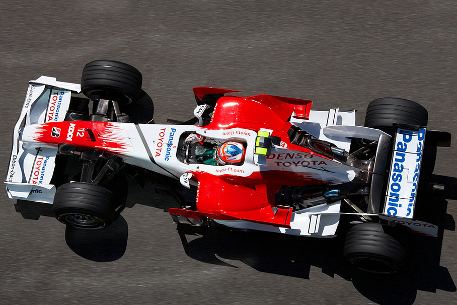Timo Glock's Toyota with a condolatory black ribbon for Toyota's former team boss and founder Ove Andersson