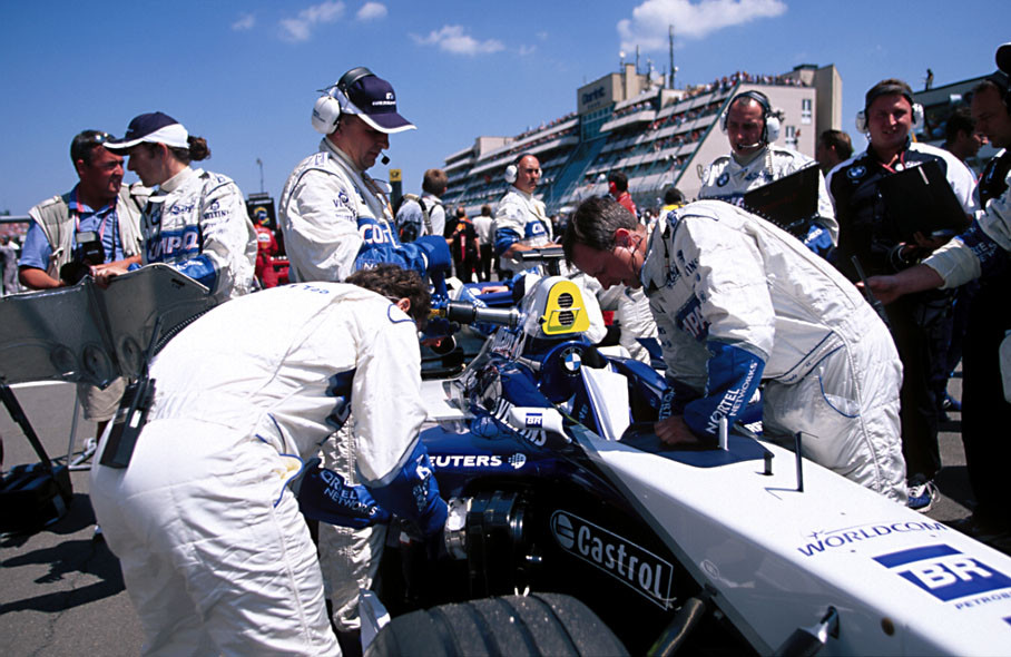 Williams mechanics on the grid