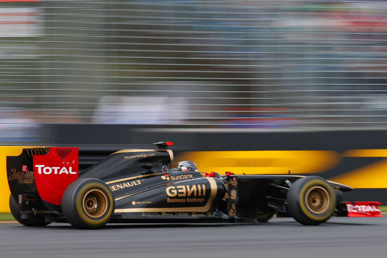 Nick Heidfeld, Lotus Renault GP